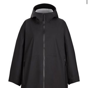 NWOT Black Arc’teryx veilance finite crater jacket O/S